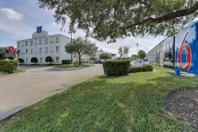 Motel 6 Houston, Tx Exterior photo